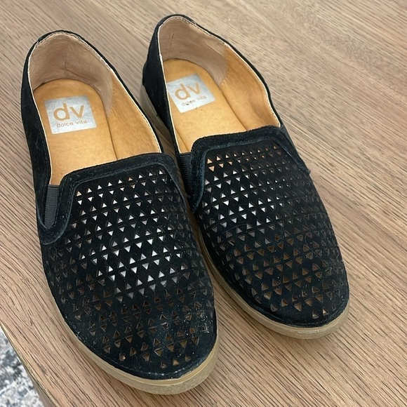 Dolce Vita Shoes - Picture 2 of 4